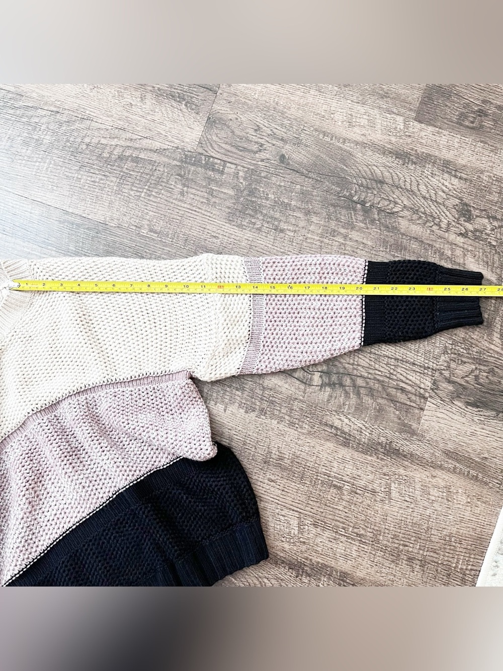Oversized Slouchy Colorblock Crewneck Sweater - Pink, Cream & Black- Size Medium - Picture 8 of 9